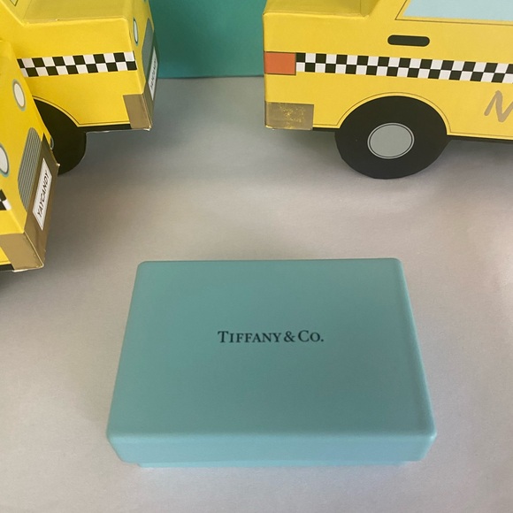 Tiffany & Co. Trinket Box - Picture 2 of 6